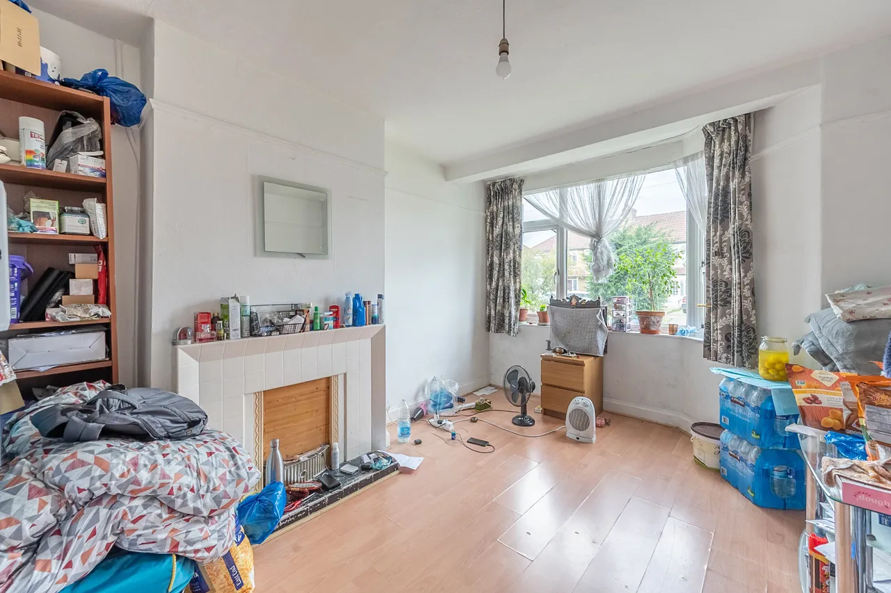 84 Roxeth Green Avenue, Harrow, photo 4