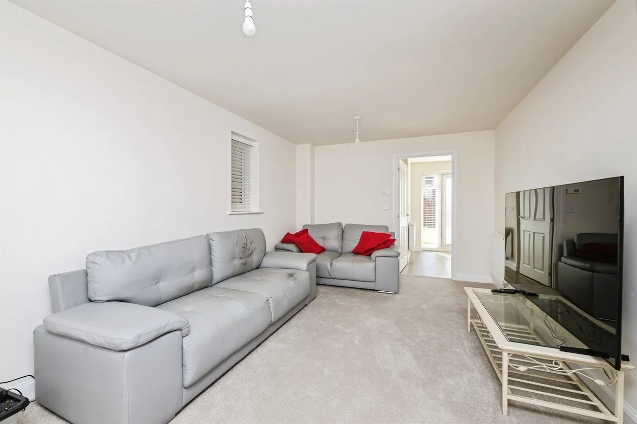 Lulworth Place, Peterborough, PE7, photo 4