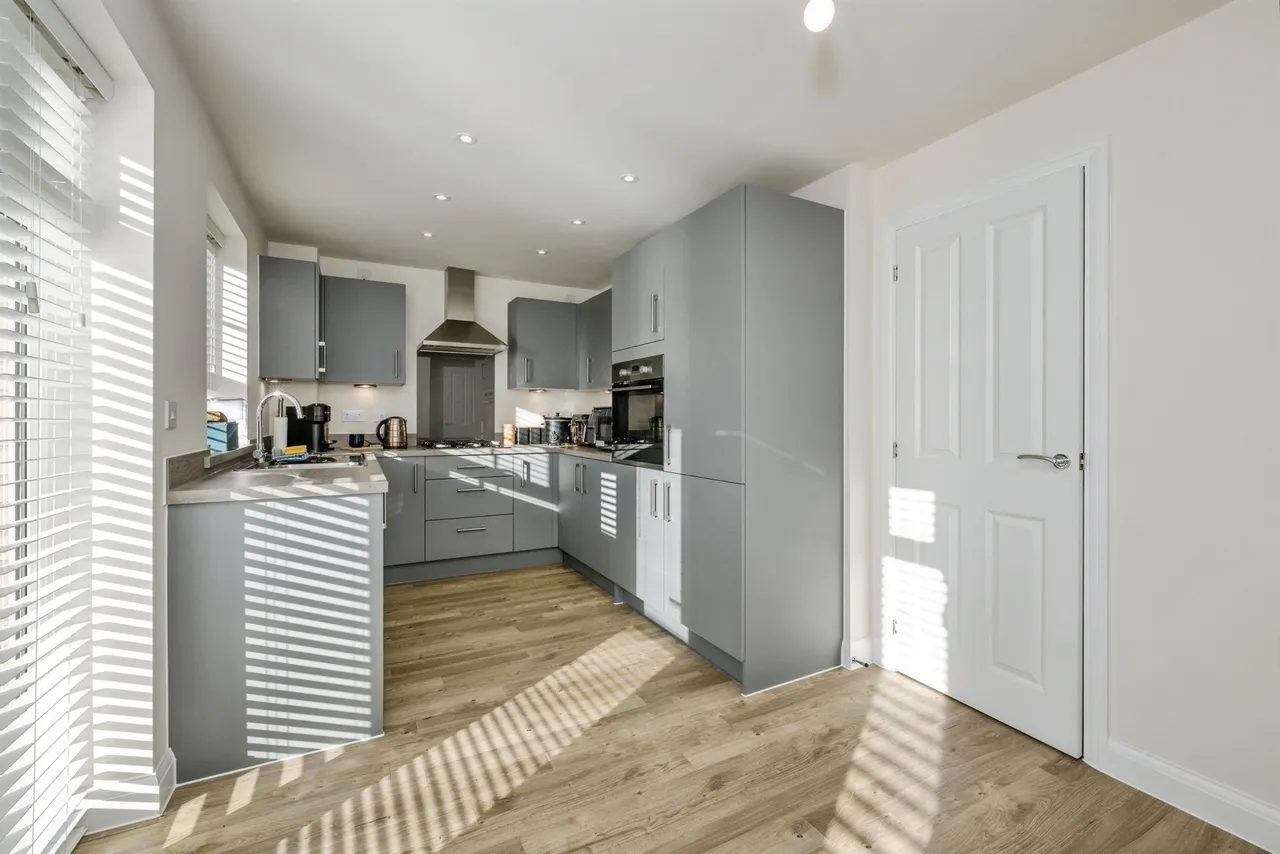 Lulworth Place, Peterborough, PE7, photo 6