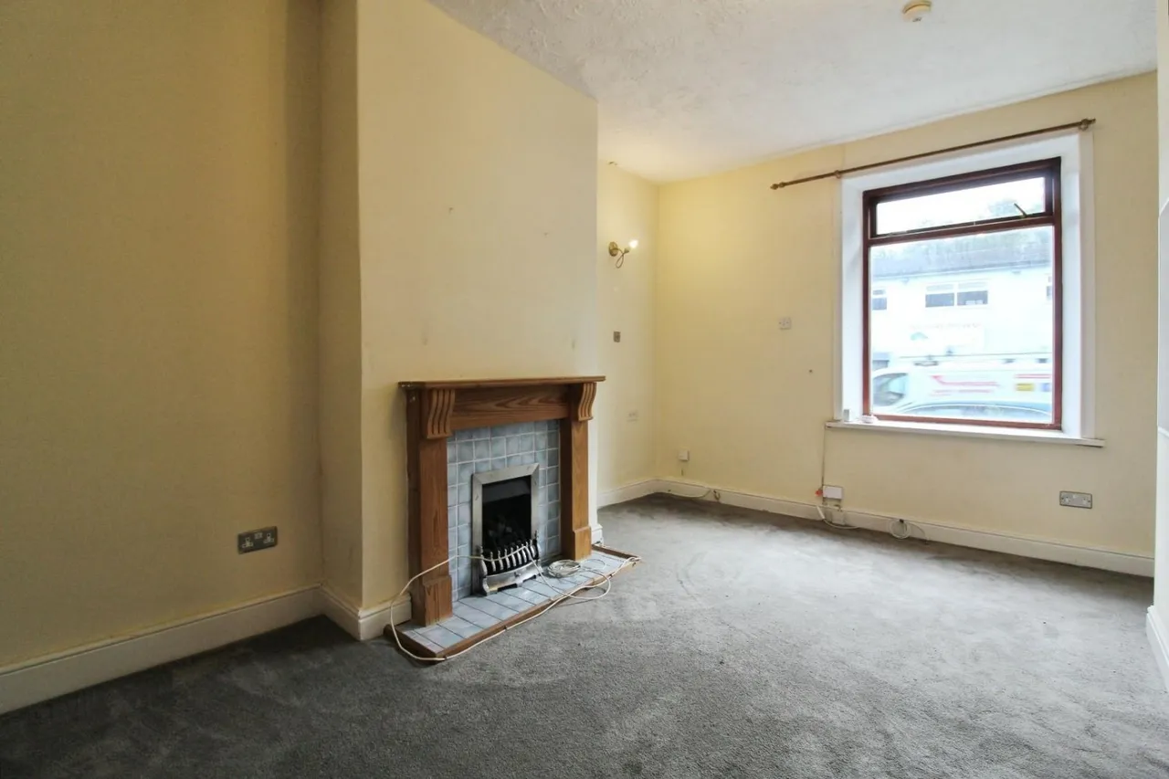 Bagley Lane, LS28 5LY, photo 10