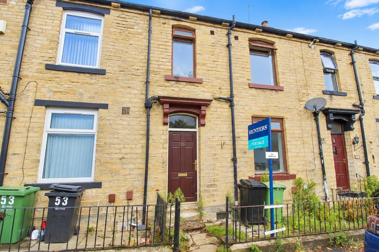 1 bed house for sale — Bagley Lane, LS28 5LY