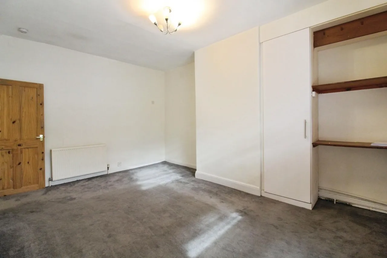 Bagley Lane, LS28 5LY, photo 8