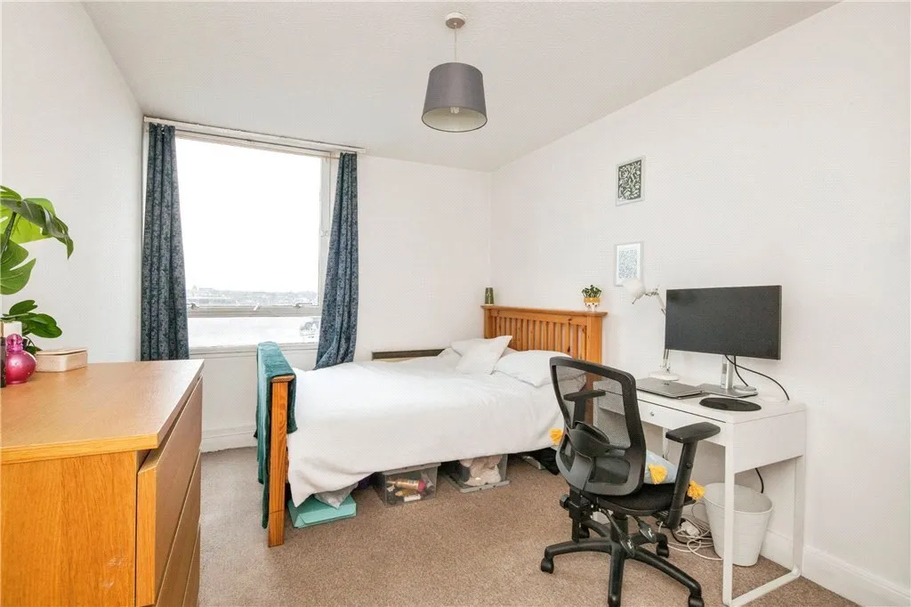 Bramlands Close, London, SW11, photo 5