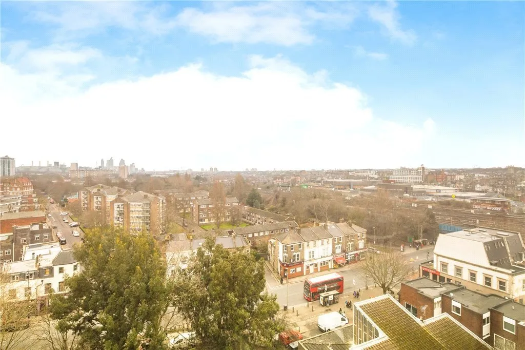 Bramlands Close, London, SW11, photo 12