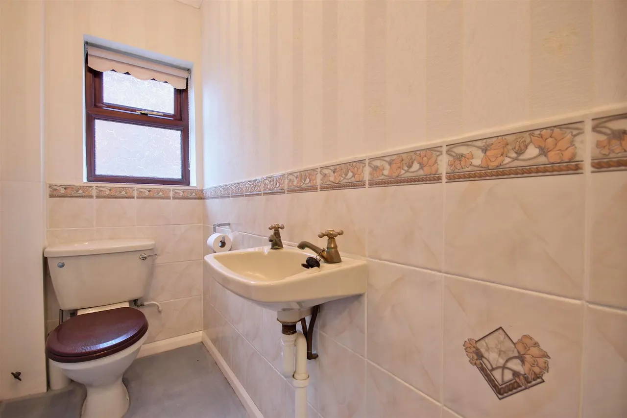 50 Cheyne Walk, Hornsea, photo 18