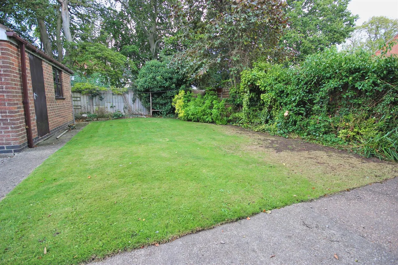 50 Cheyne Walk, Hornsea, photo 31