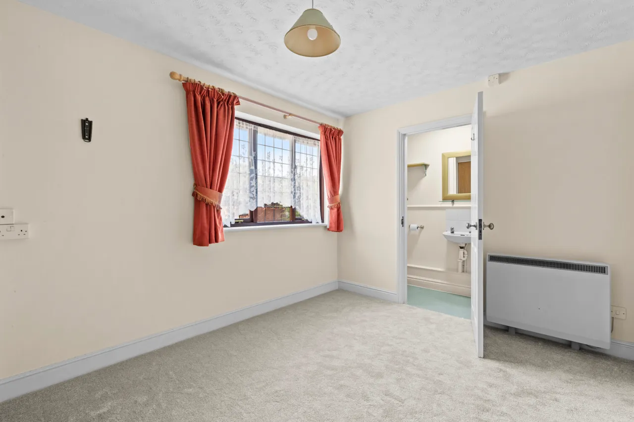 Swan Mews, Wendover, HP22, photo 6
