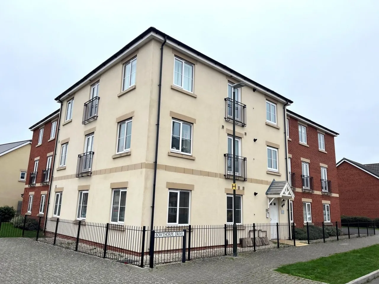 2 bed flat for sale, Bowthorpe Drive, Gloucester, GL3