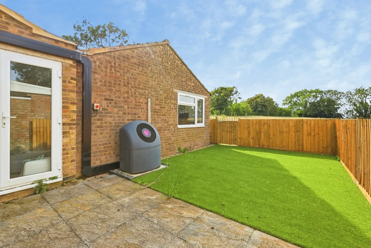Booth Close, Pattishall, Towcester, Northamptonshire, NN12, photo 18