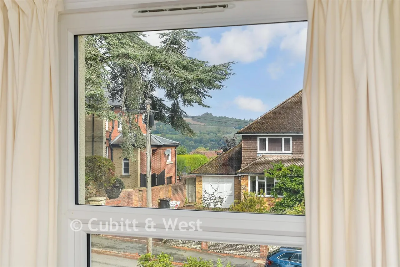 Knoll Road, Dorking, RH4, photo 16