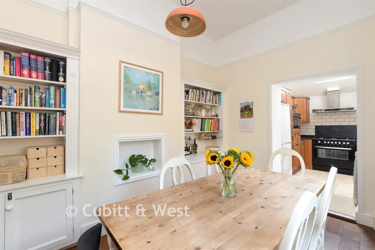 Knoll Road, Dorking, RH4, photo 7