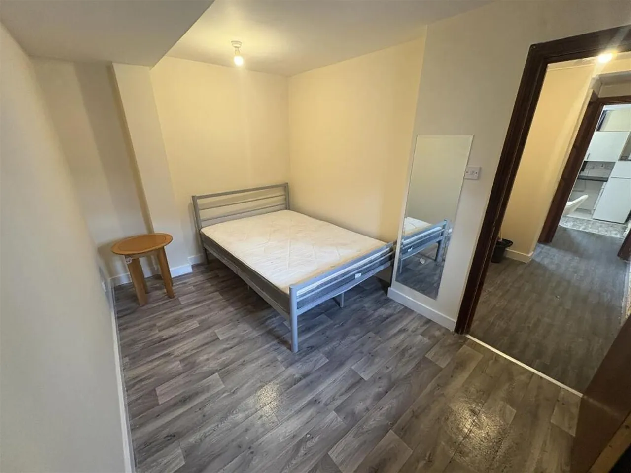Hendon Lane, N3, photo 3