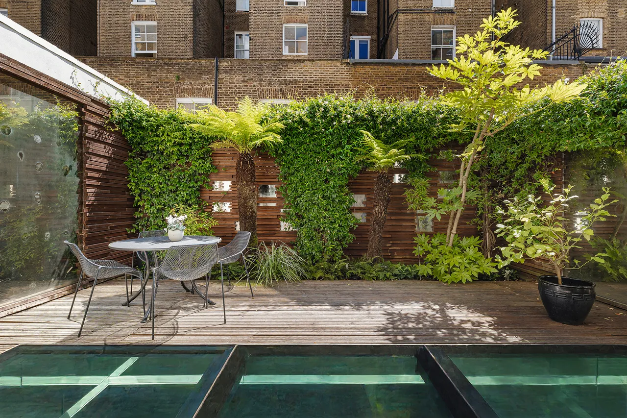 Vicarage Gate, Kensington, London, photo 9