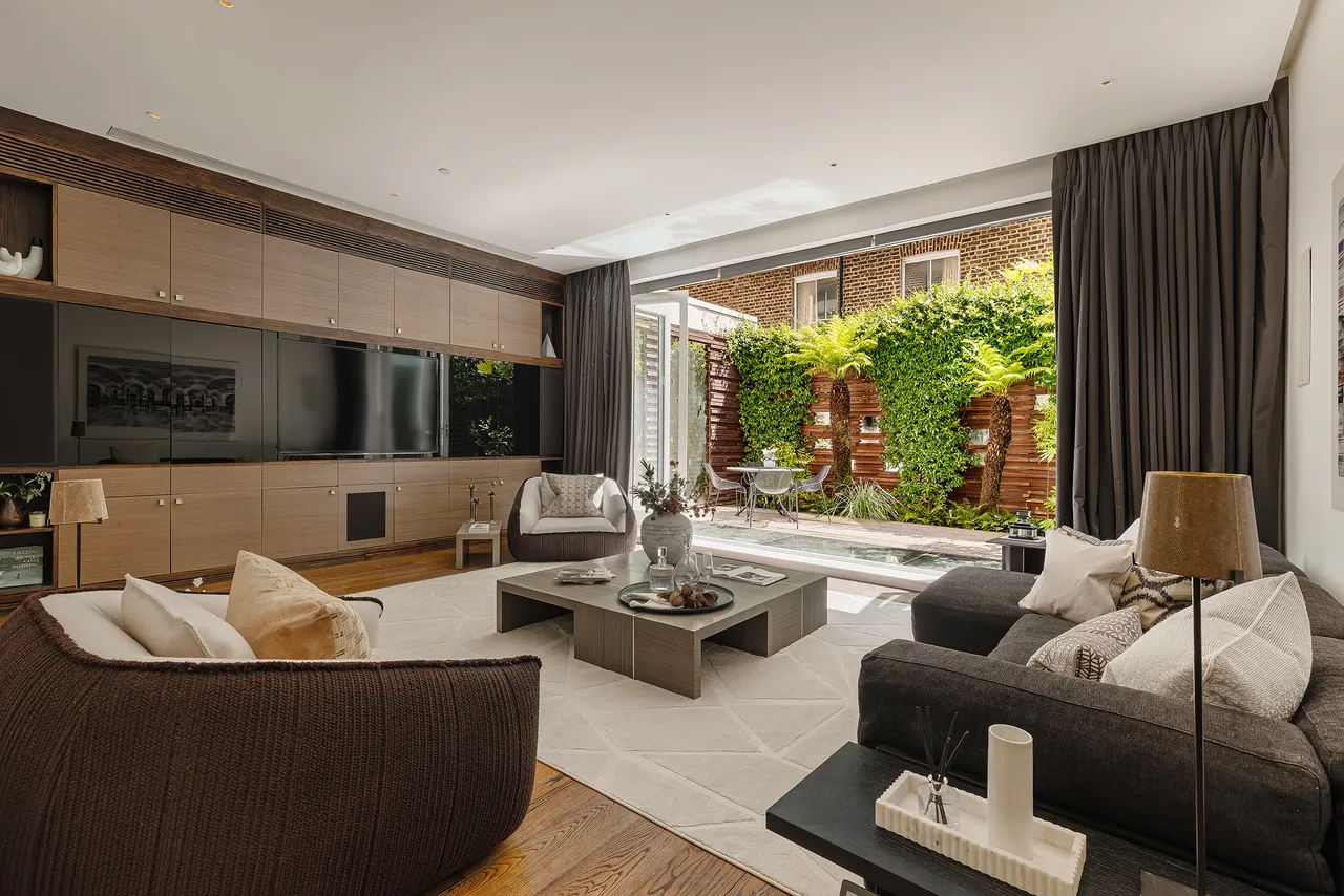 Vicarage Gate, Kensington, London, photo 8