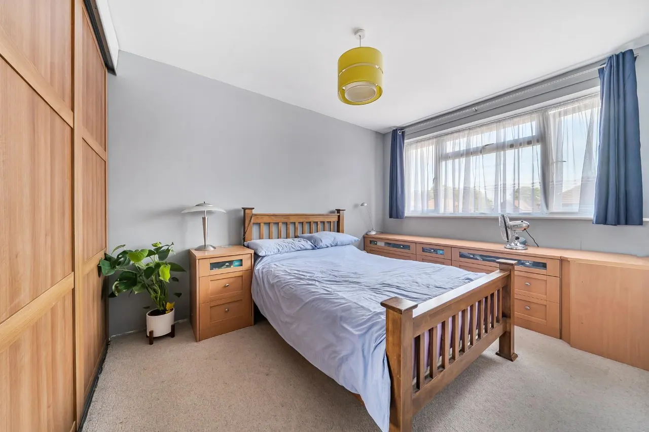 Priors Road, Windsor, photo 14