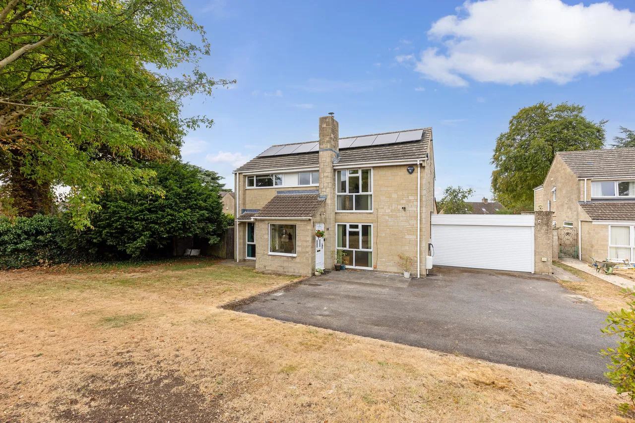 4 bed house for sale — Gloucester Road, Painswick, Stroud, GL6