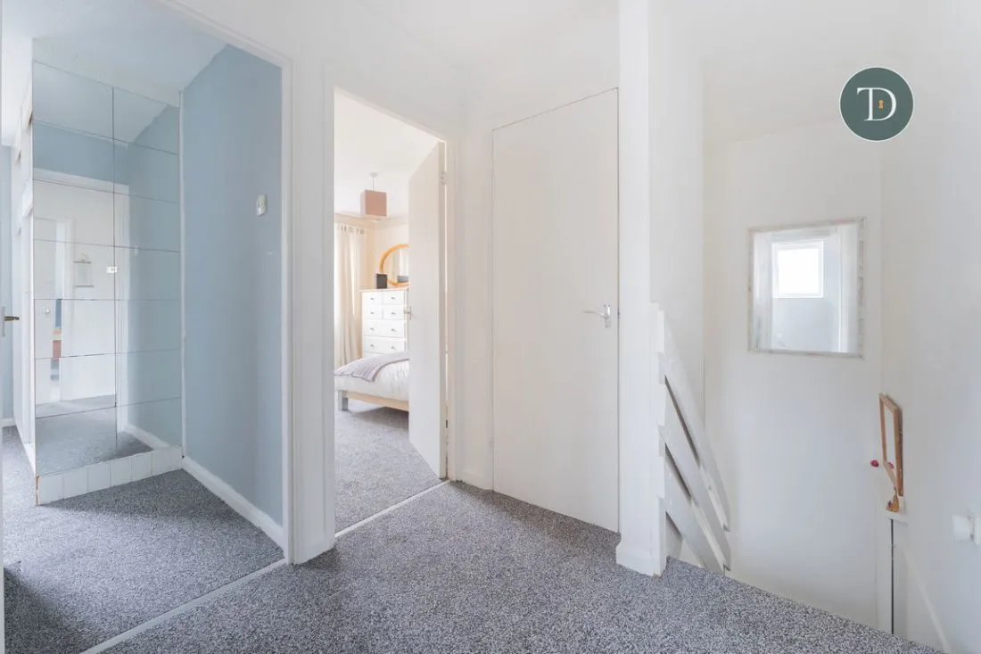 Thomas Close, Whitby, CH65 6TP, photo 14