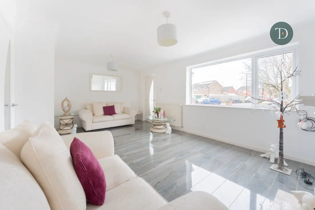 Thomas Close, Whitby, CH65 6TP, photo 6