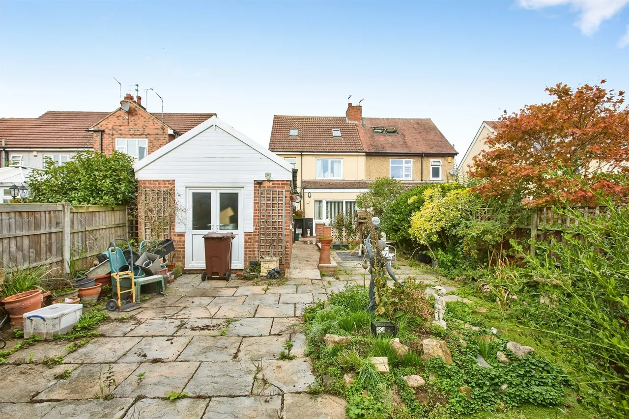 Field Lane, Alvaston, DE24, photo 18