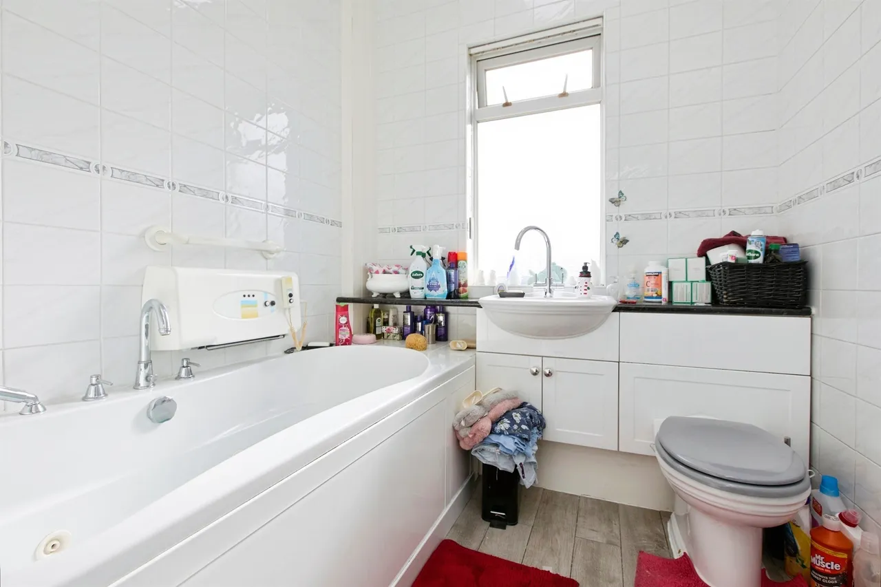 Field Lane, Alvaston, DE24, photo 15