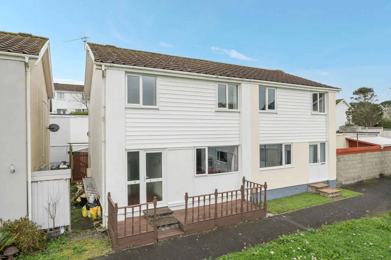 3 bed property for sale, Carey Park, Helston, TR13