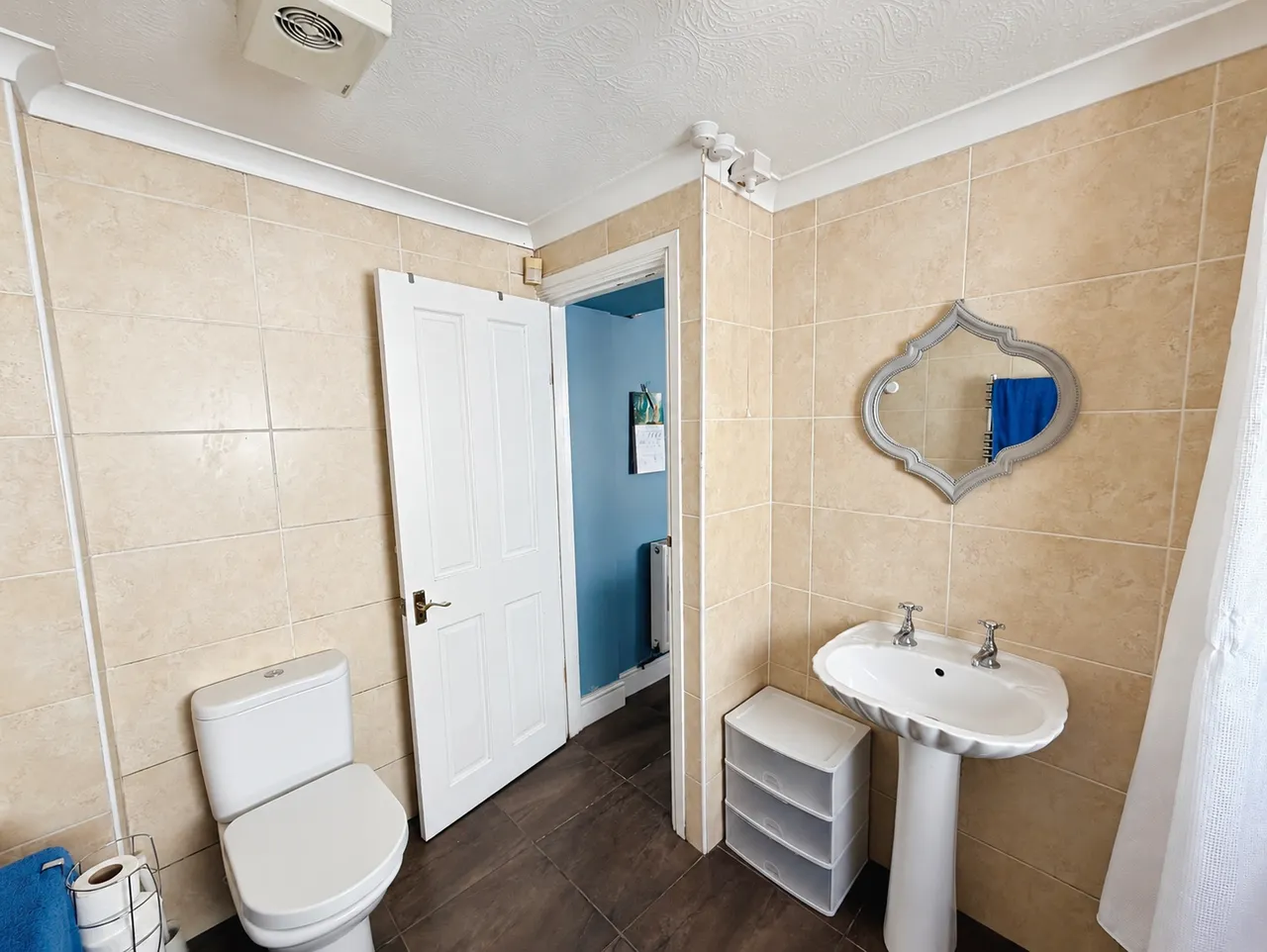 Station Road, Fforestfach, SA5, photo 12