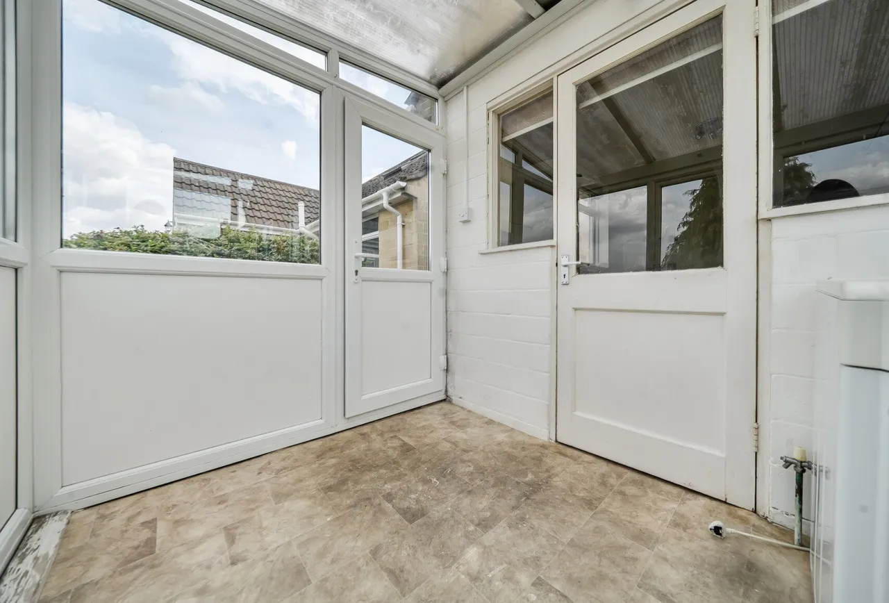 Holcombe Close, Somerset, Bathampton, BA2 6UR, photo 19