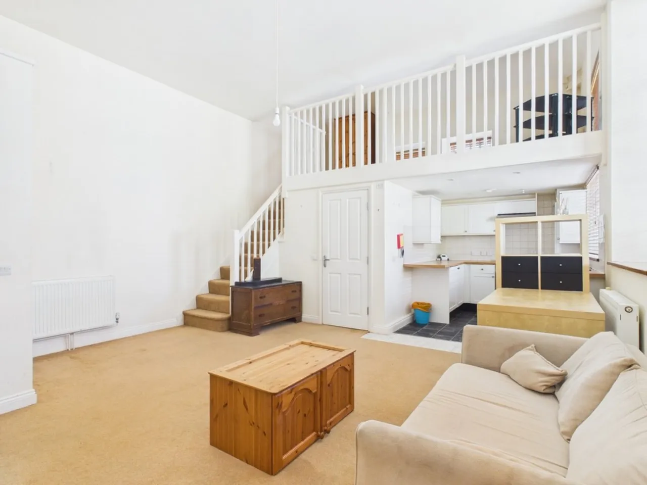 Hollywood Terrace, Wyndham Street West, photo 6