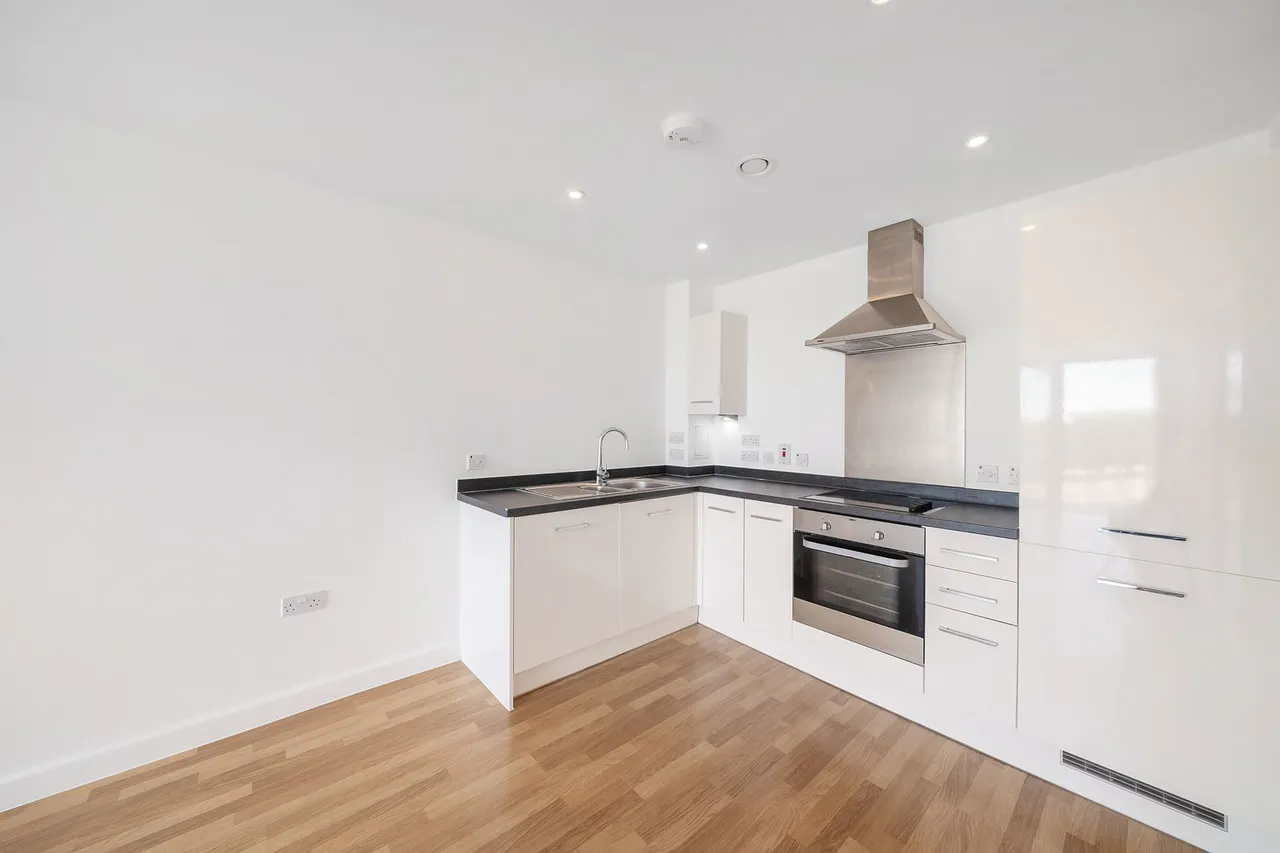 Cranston Court, Shepherd's Bush, W12, photo 8