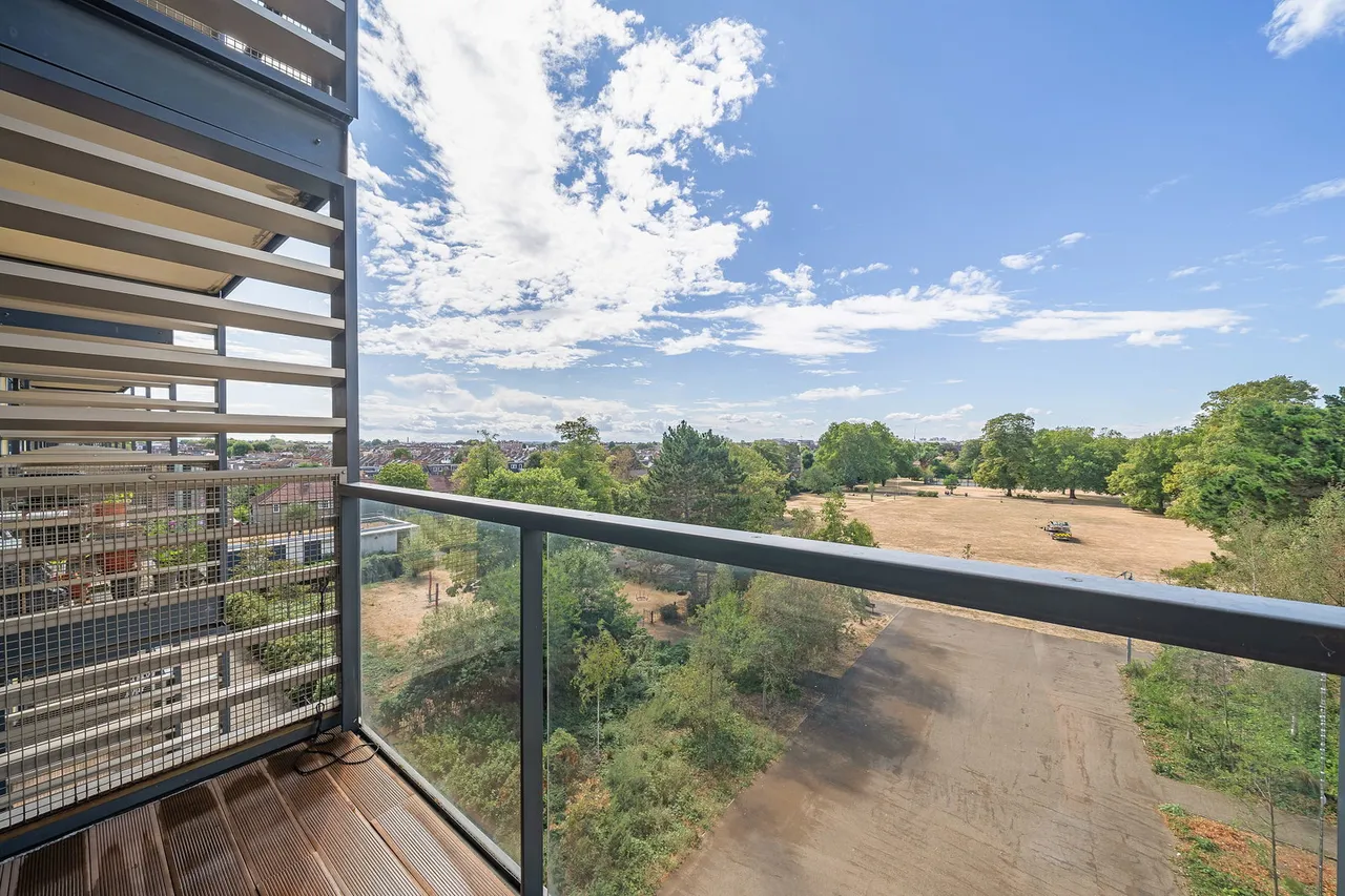 Cranston Court, Shepherd's Bush, W12, photo 6