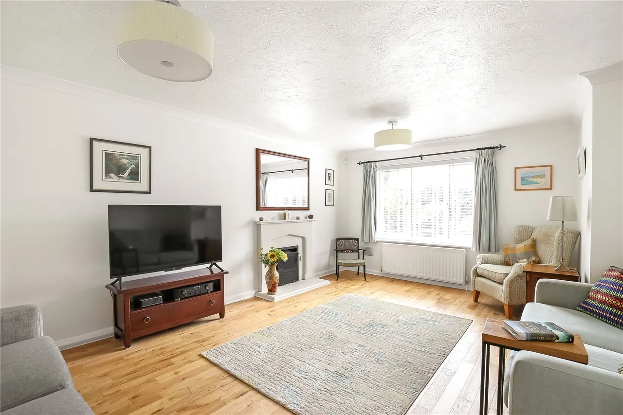 Gazing Lane, West Wellow, Romsey, Hampshire, SO51 6BS, photo 2