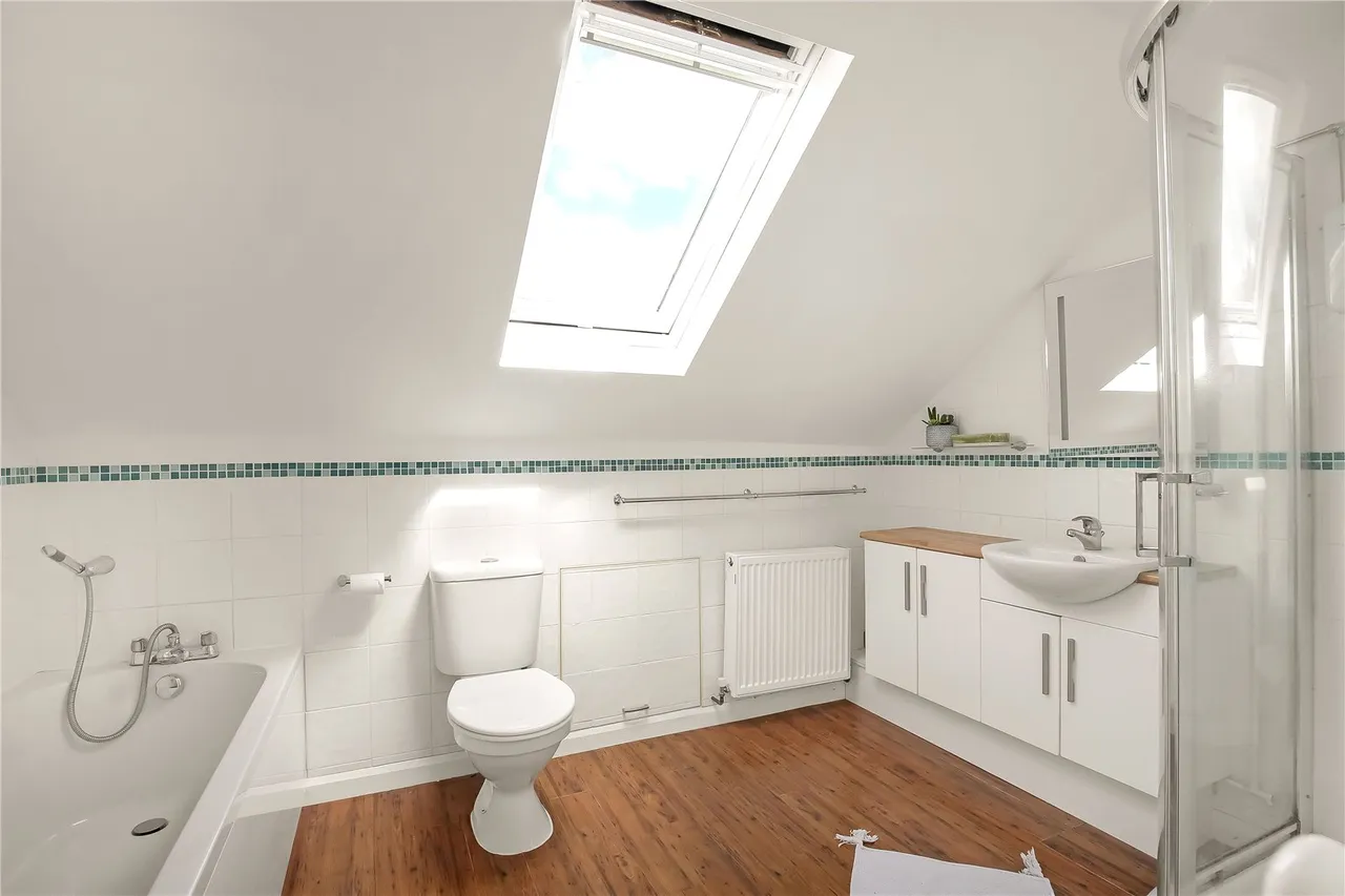 Gazing Lane, West Wellow, Romsey, Hampshire, SO51 6BS, photo 15