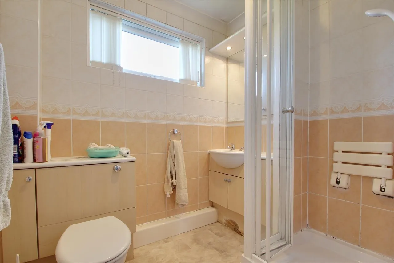 Galsworthy Road, Goring-By-Sea, Worthing, photo 8