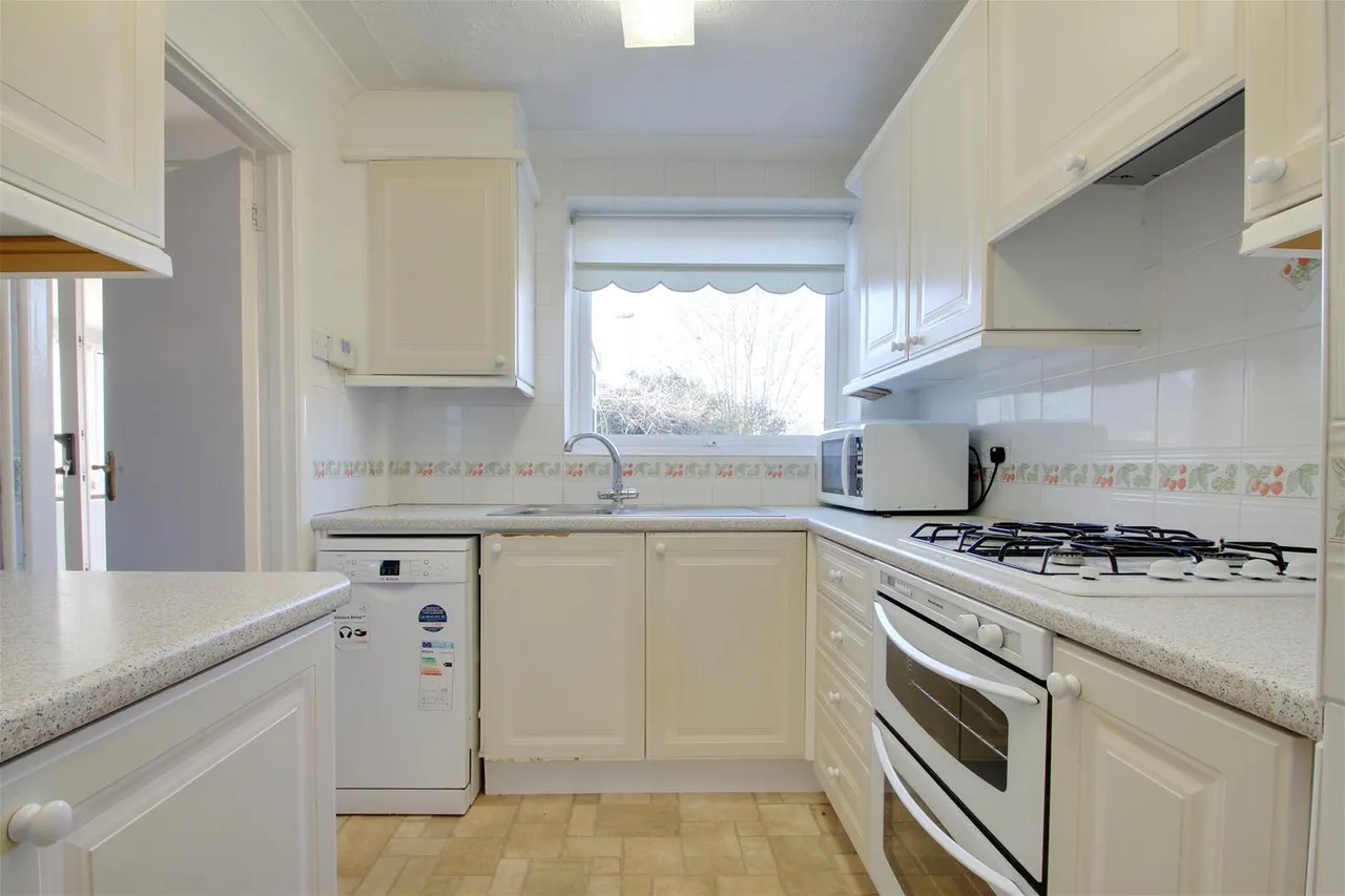 Galsworthy Road, Goring-By-Sea, Worthing, photo 4