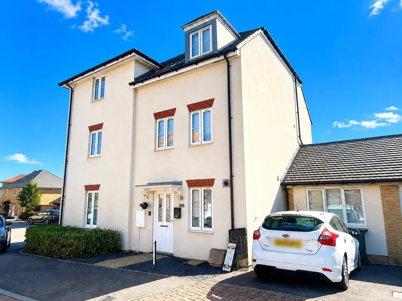 3 bed house for sale, Millyard Road, Aylesham, CT3