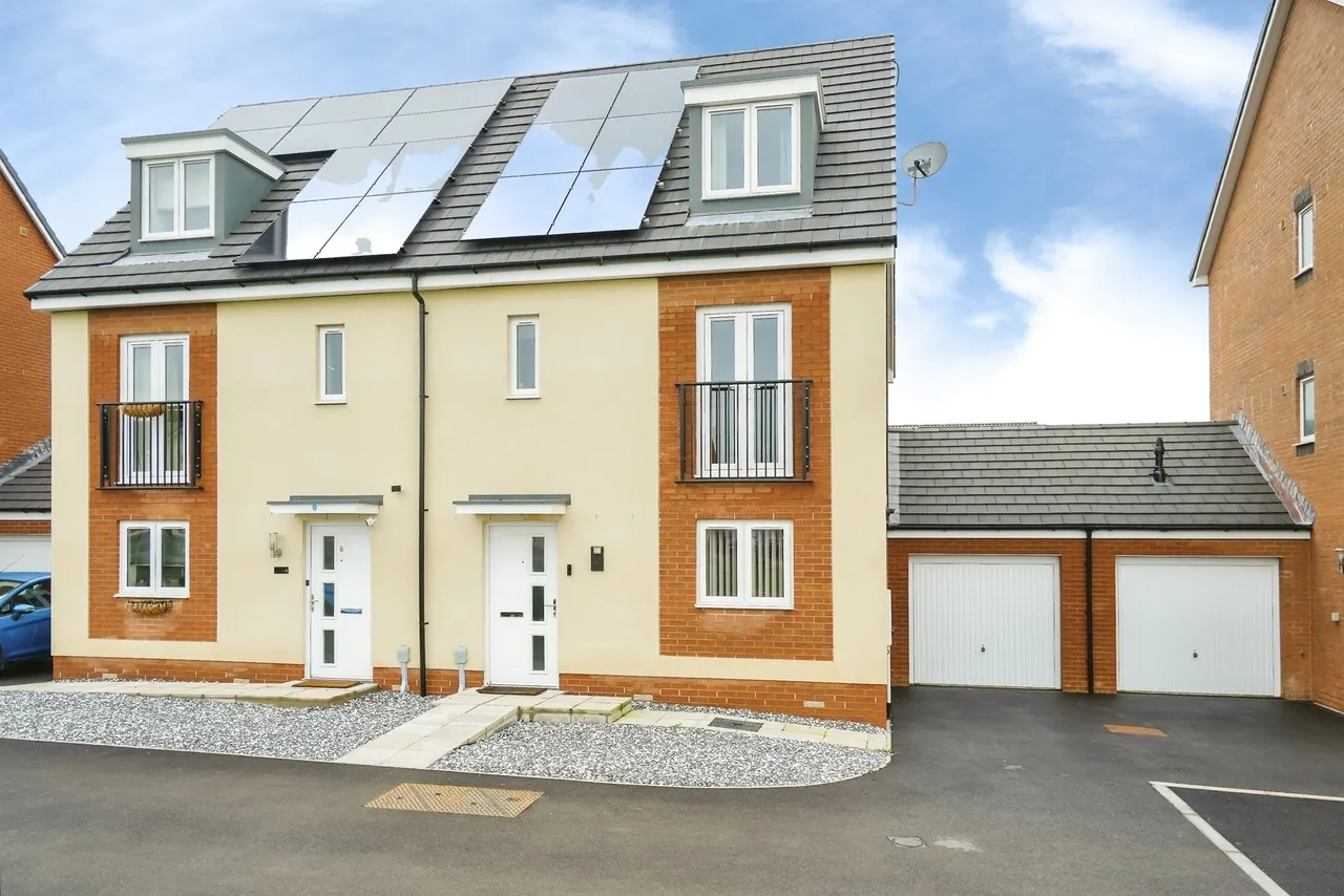 4 bed house for sale — Adams Row, Grove, Wantage