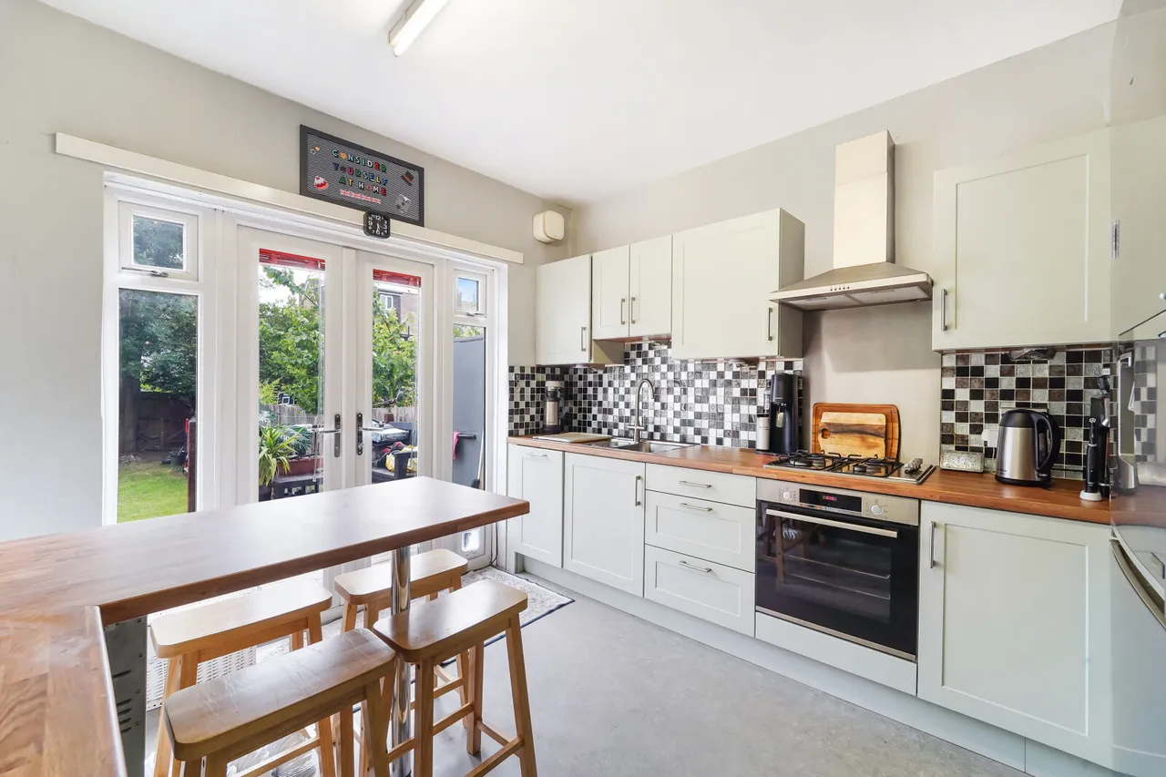 Gladstone Road, Surbiton, KT6, photo 2
