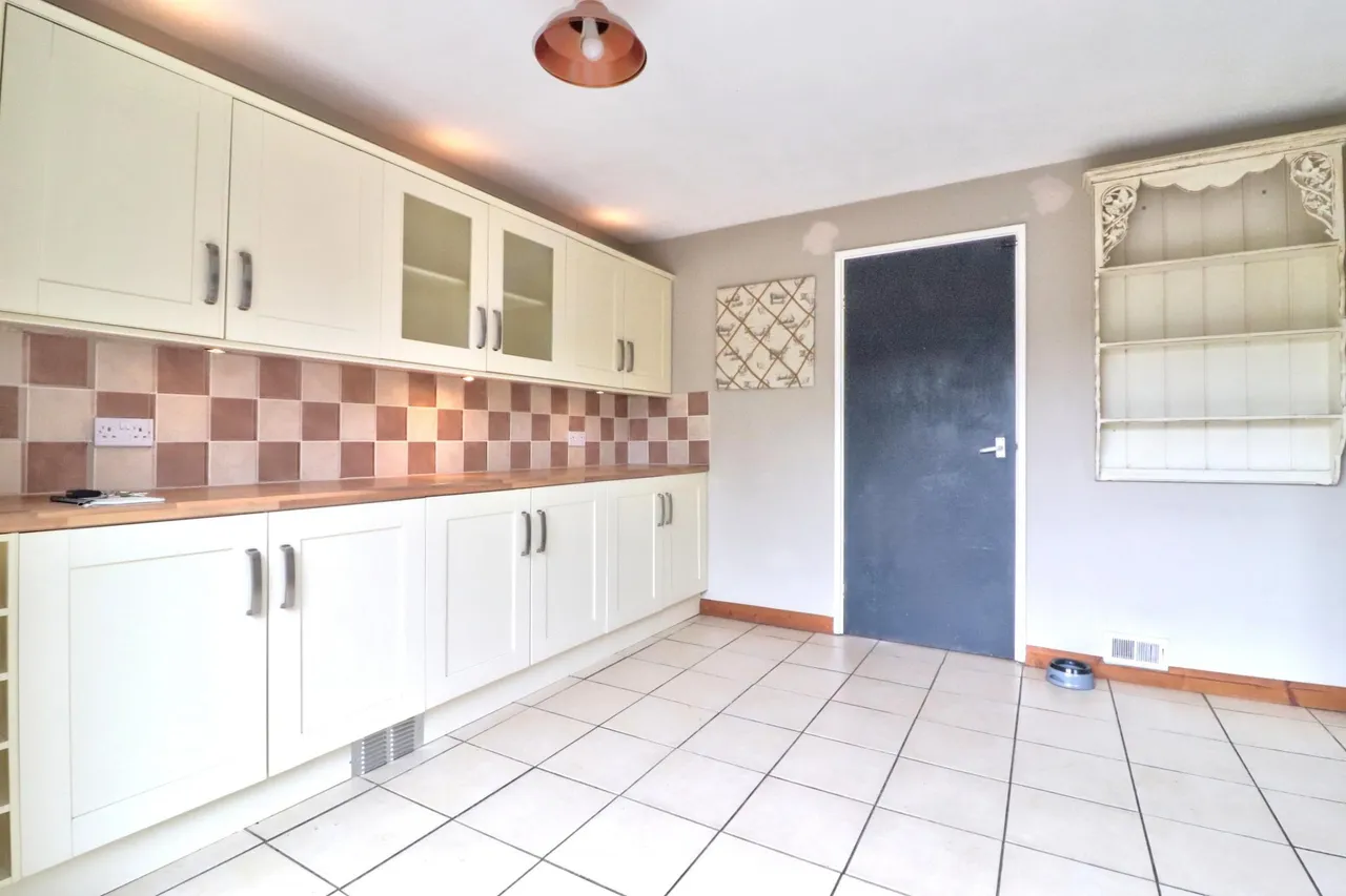 Springvale, Gayton, PE32, photo 3
