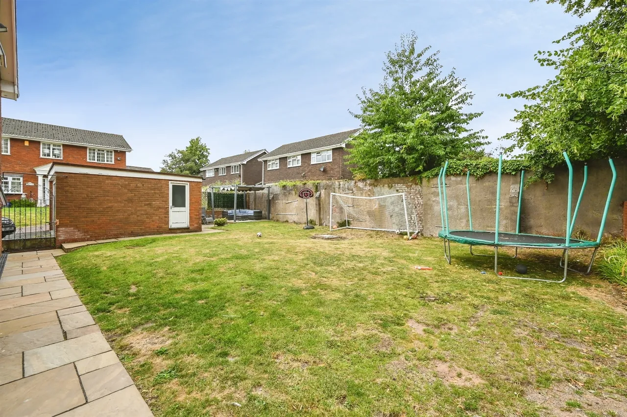 Tree Bank Close, Runcorn, WA7, photo 23