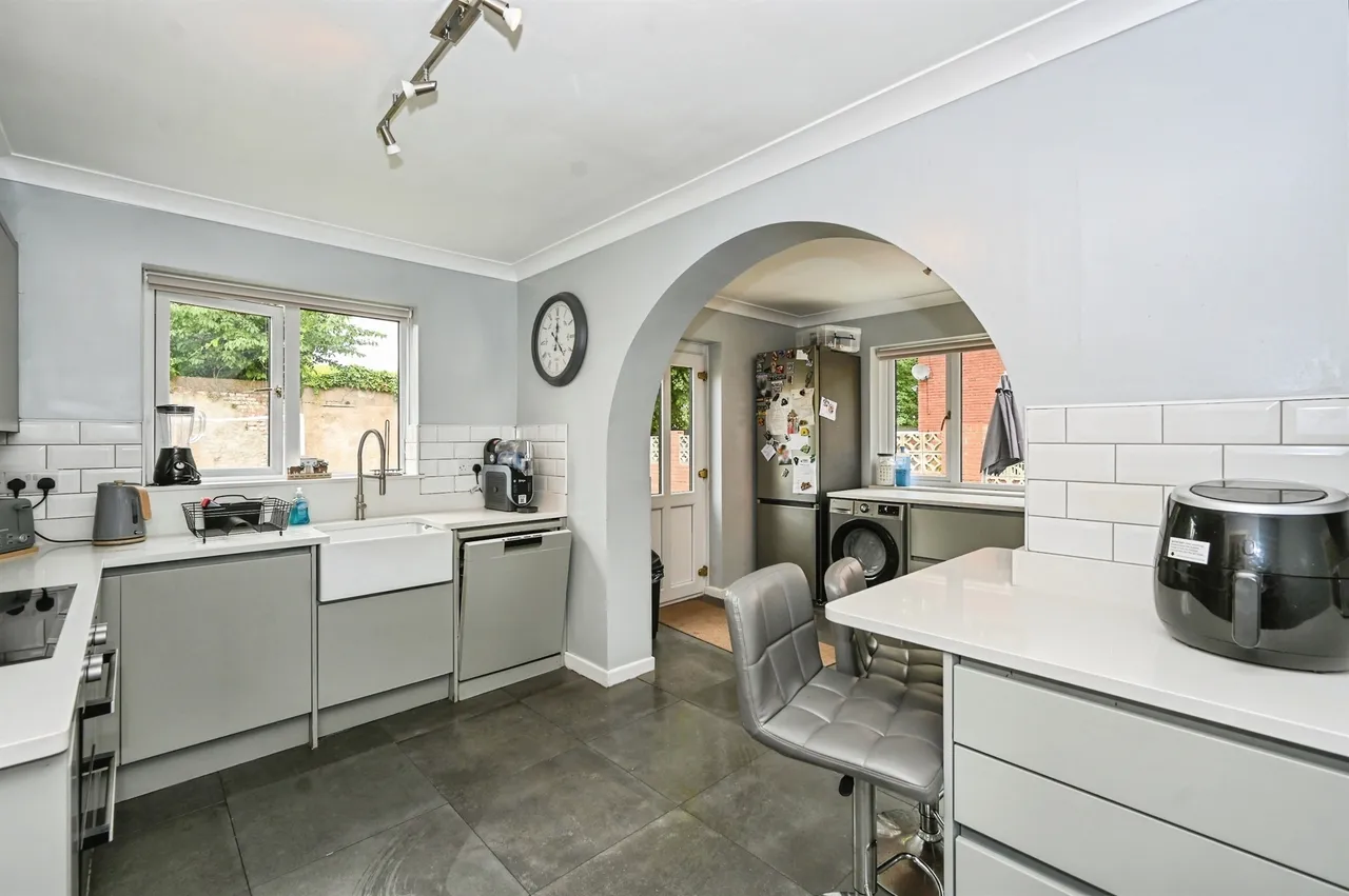 Tree Bank Close, Runcorn, WA7, photo 5