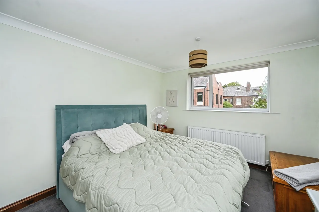 Tree Bank Close, Runcorn, WA7, photo 16