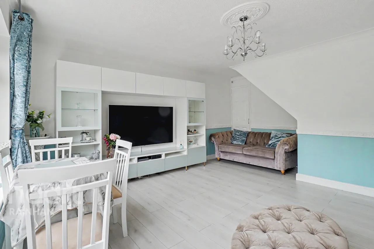 Durrants Close, Rainham, RM13, photo 4