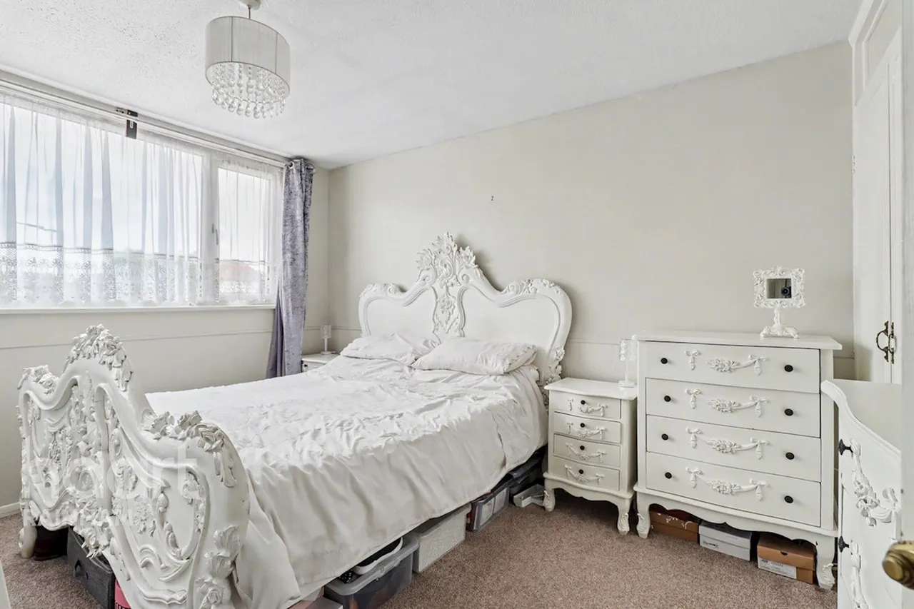 Durrants Close, Rainham, RM13, photo 10