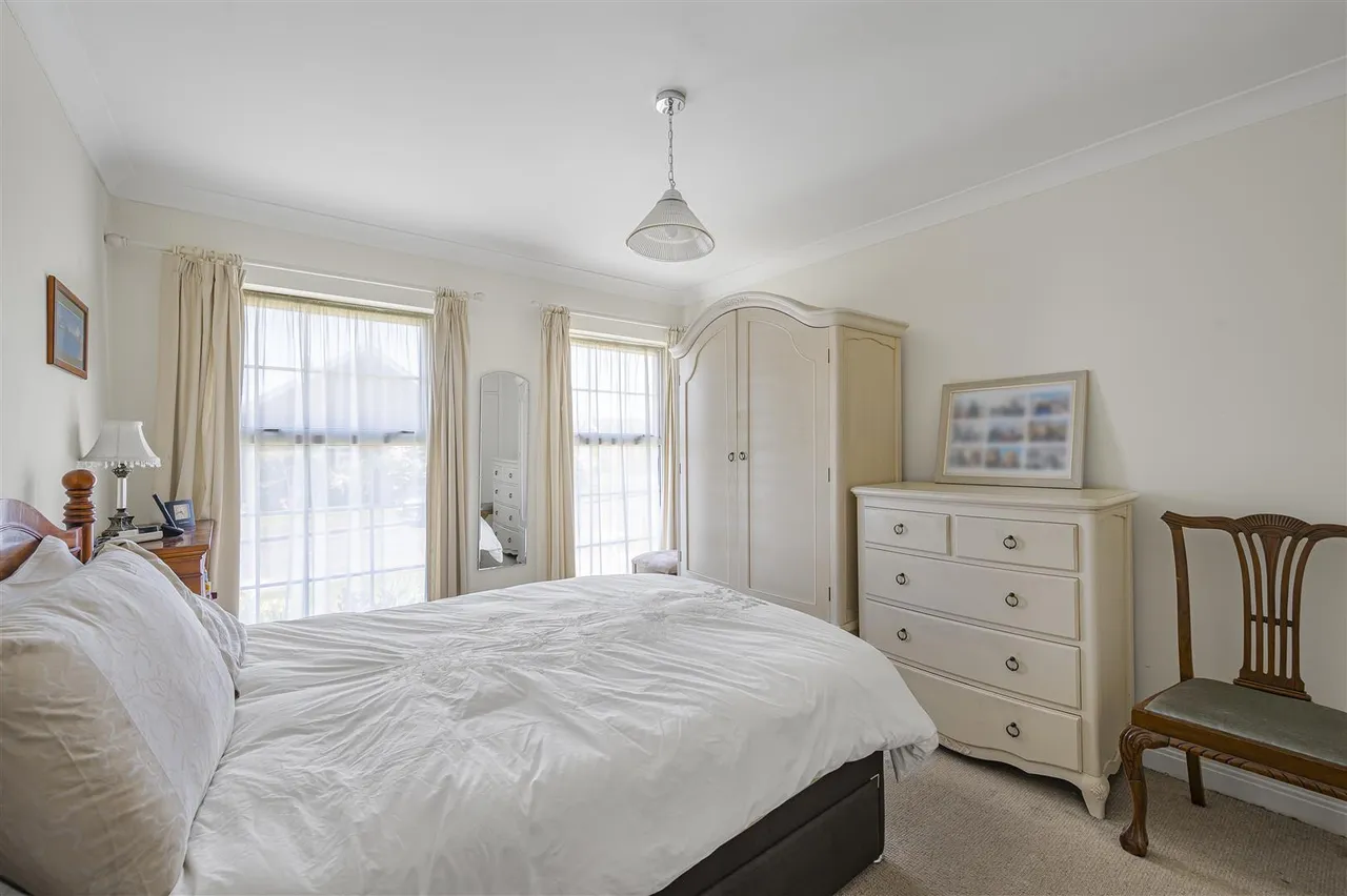 Steyning Close, Seaford, photo 5
