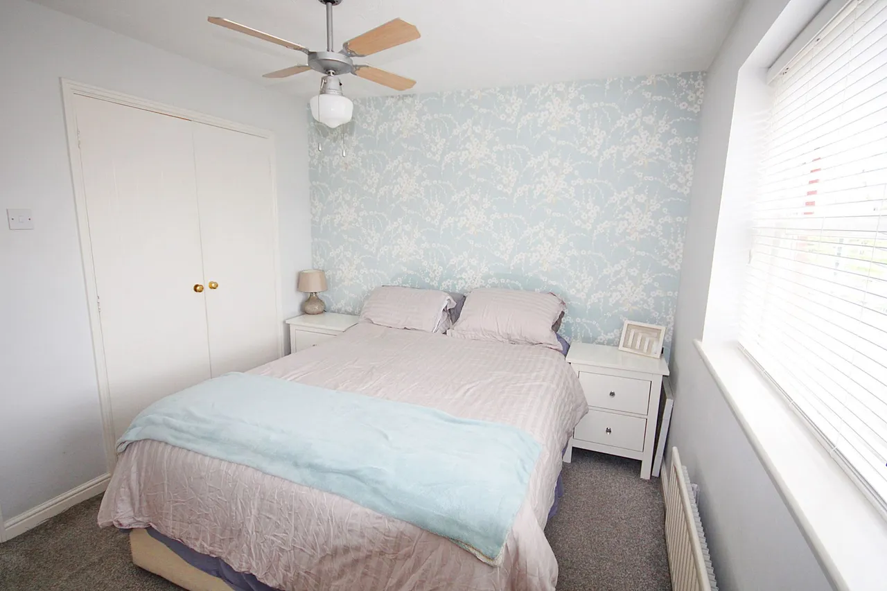 Elmsett Close, Great Sankey, Warrington, Warrington, WA5 3RX, photo 12