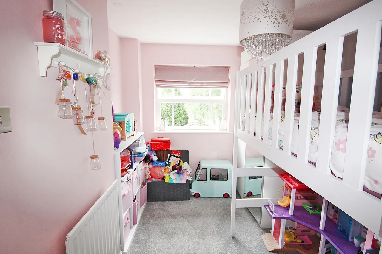 Elmsett Close, Great Sankey, Warrington, Warrington, WA5 3RX, photo 9