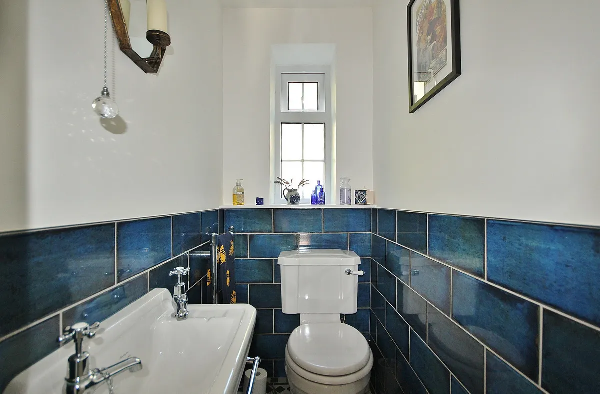 Leafield Road, Crawley, photo 11