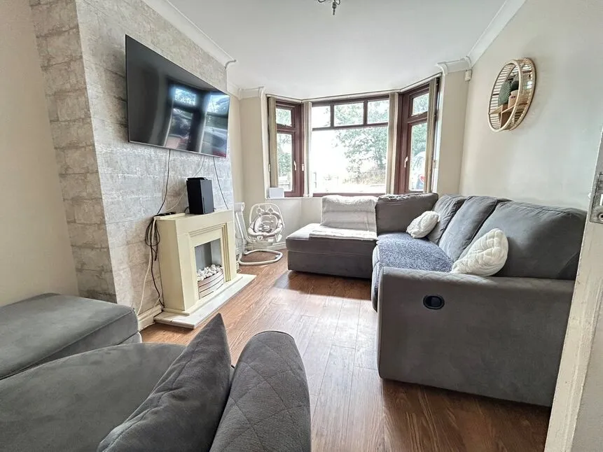 St. Giles Road, Coventry, Warwickshire, CV7, photo 4