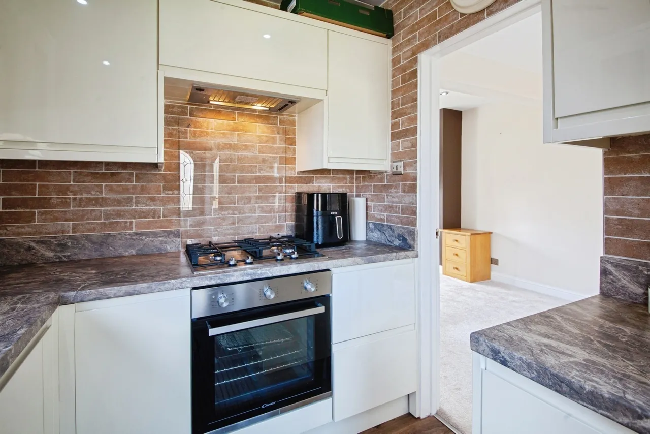 Shirecliffe Road, Sheffield, S5, photo 4