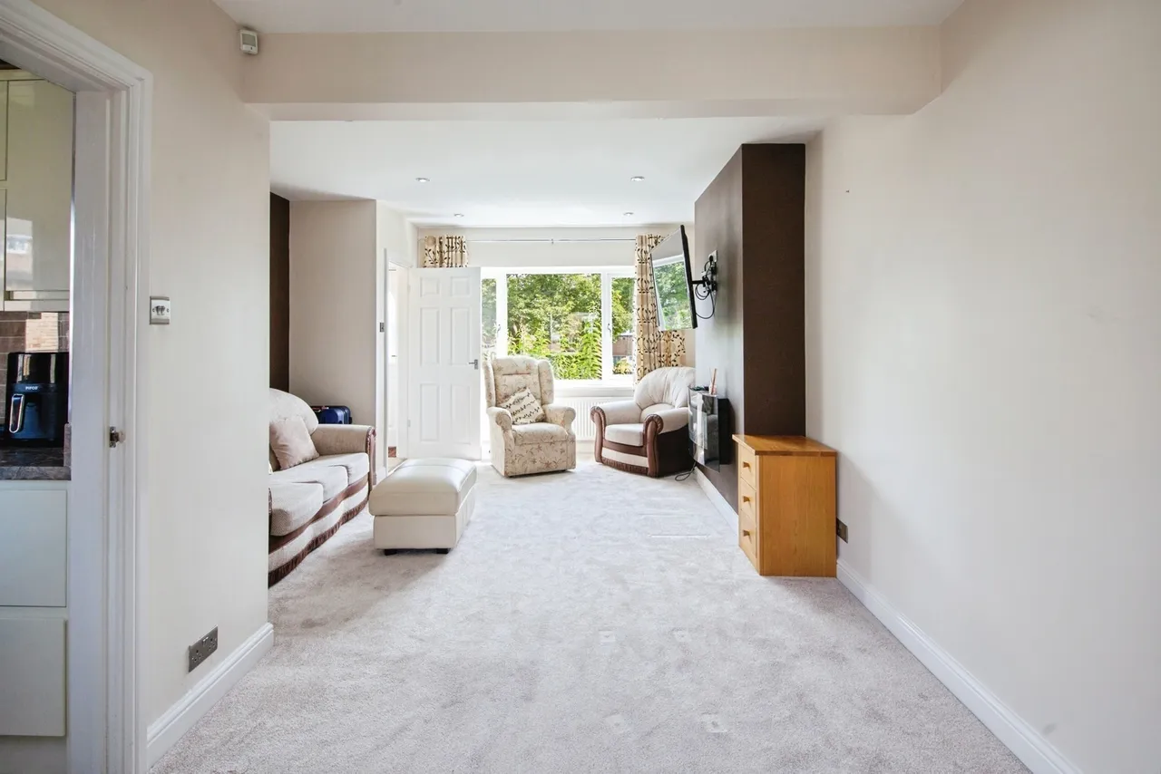 Shirecliffe Road, Sheffield, S5, photo 6